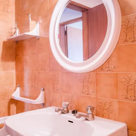 A02 - Pool At The City Gate Apartment *
